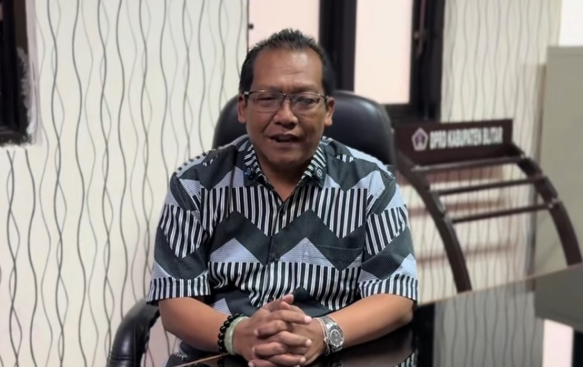 DPRD Kabupaten Blitar menyampaikan ucapan selamat dan sukses atas serah terima jabatan Kapolres Blitar Kota dari AKBP Titus Yudo Uly, S.I.K., M.Si. kepada AKBP Kalfaris Triwijaya Lalo, S.I.K., M.I.K